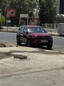 جيب جراند شيروكي